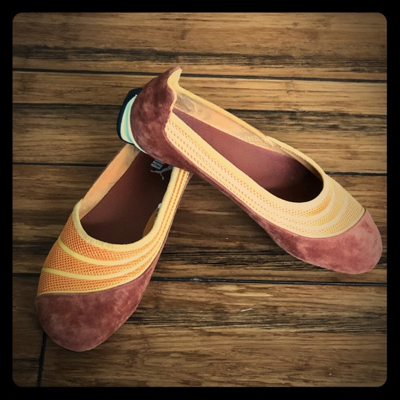 Puma Shoes - The perfect Puma flats for Fall!! Puma Shoes - The perfect Puma flats for Fall!!